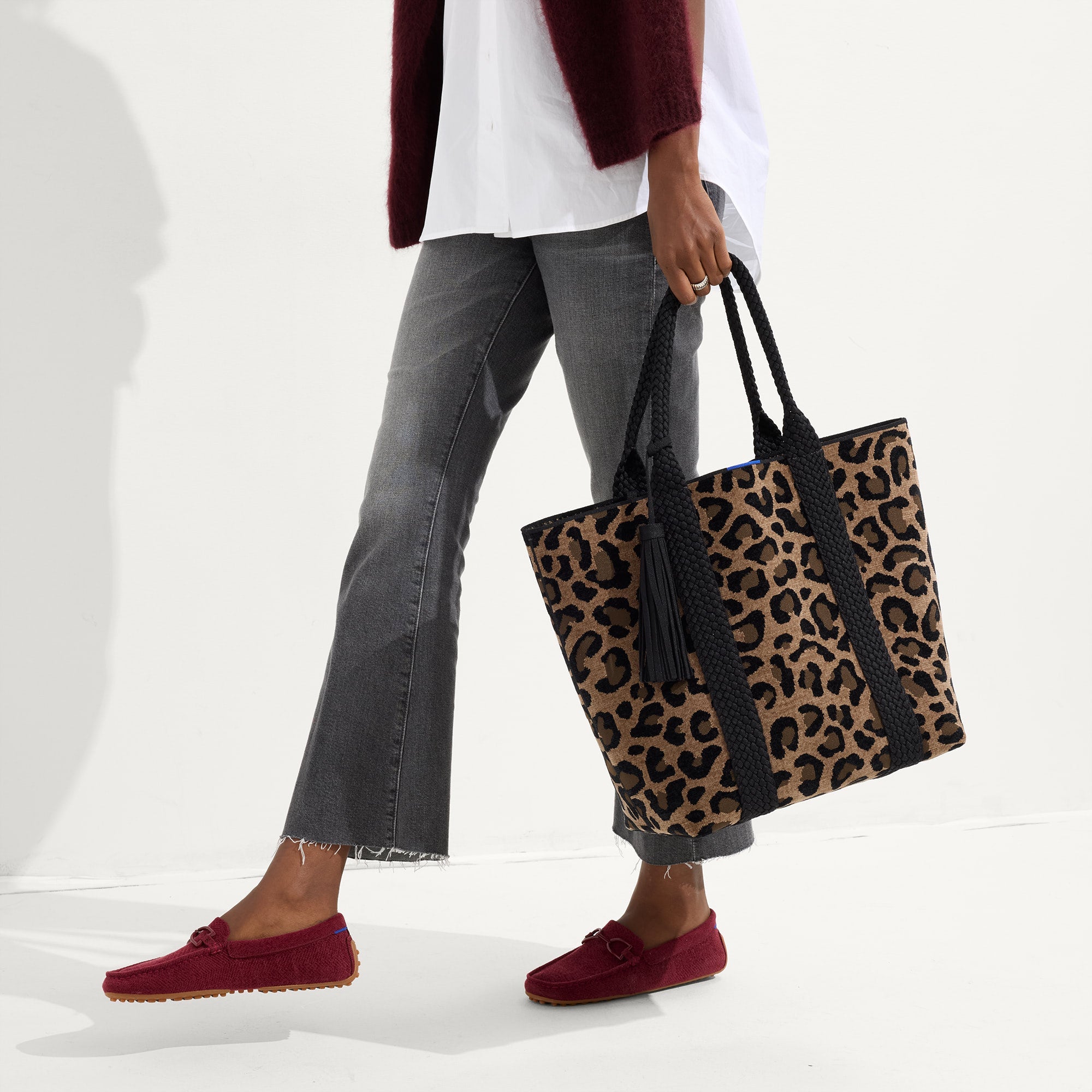 The ReVelvet? Lightweight Tote - ReVelvet? Cat - Image 3